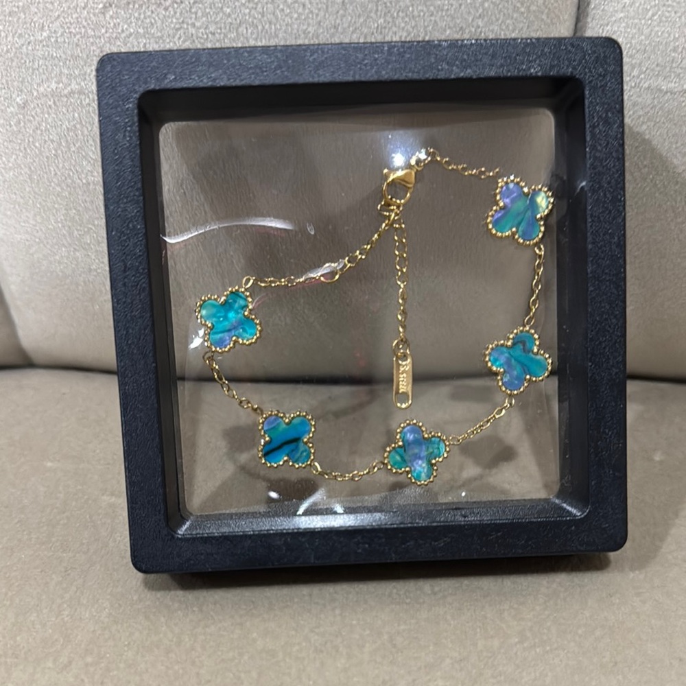 Gold and Blue Clover Bracelet